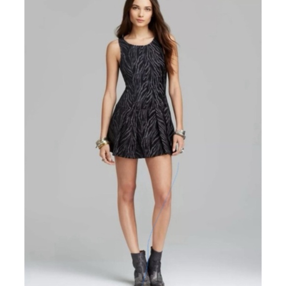 Free People Women's Black Gray Zebra Chenille Textured Skater Dress GUC 4 #946